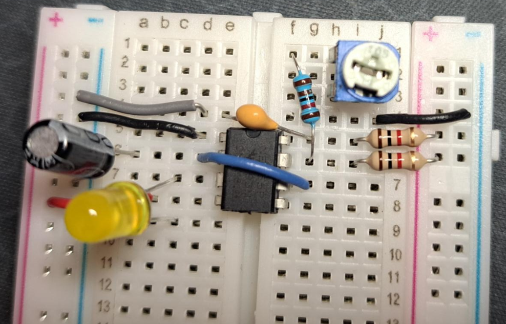 Creating a A-Stable 555 Timer Circuit using the NE555 Precision Timer