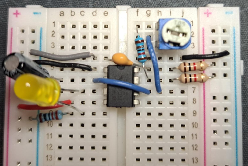 Creating a A-Stable 555 Timer Circuit using the NE555 Precision Timer